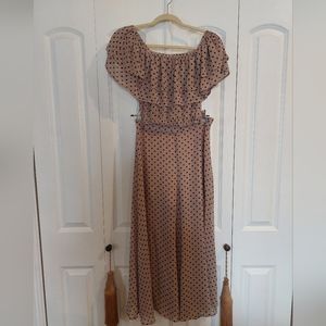 Two piece off shoulder crop top and wide leg summer set.